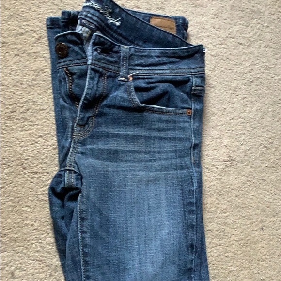 Jeans - Picture 1 of 2